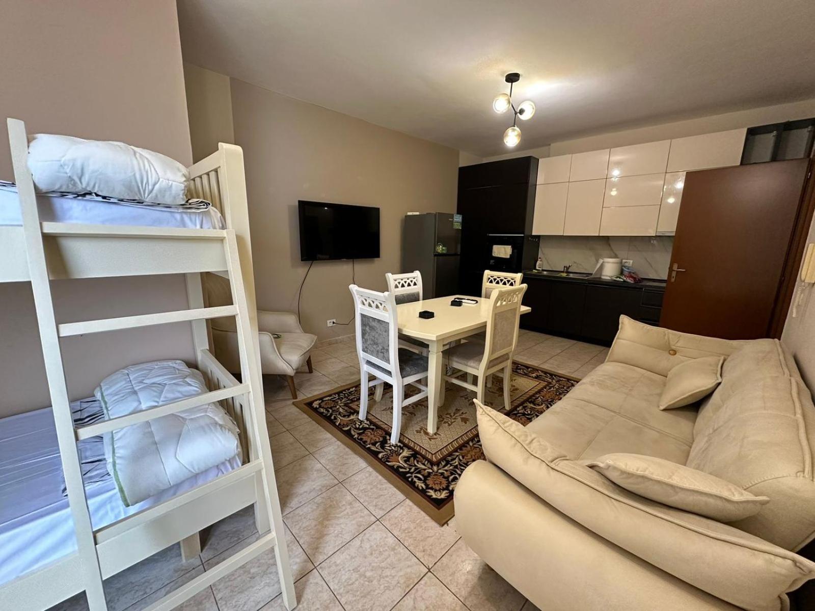Esar Apartment Драч Екстериор снимка